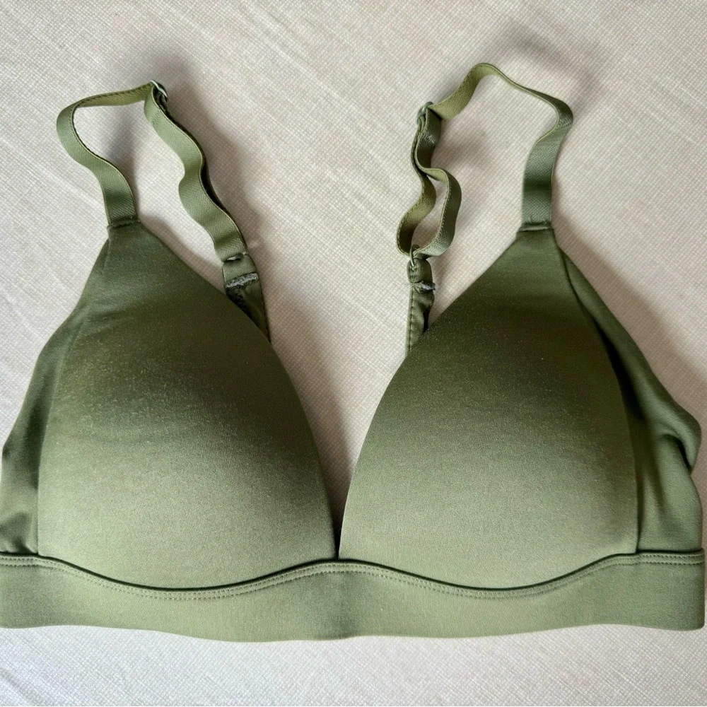 Auden Women's Wireless Bra - Picture 1 of 4